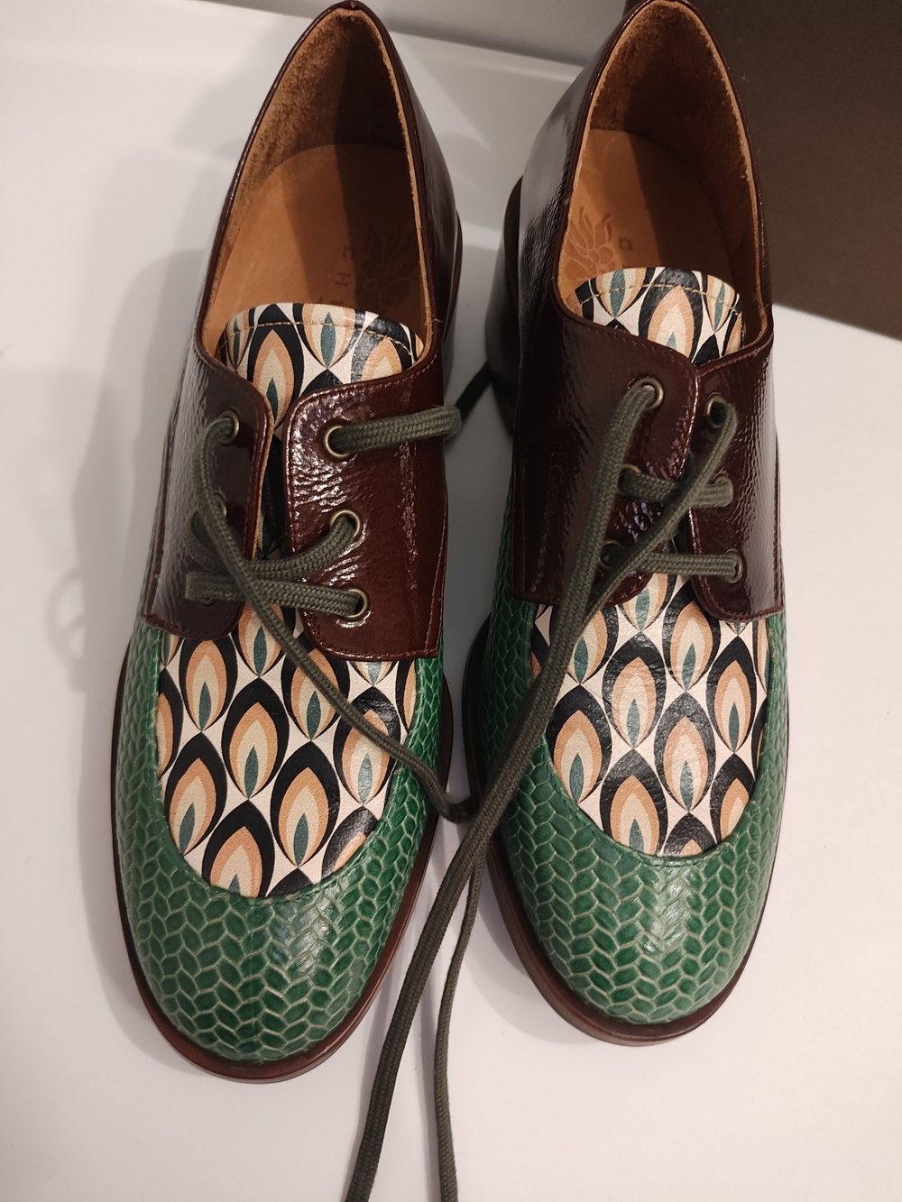 Chie Mihara Green Brown Patterned Leather Lace-Up Oxfords - Picture 5 of 14